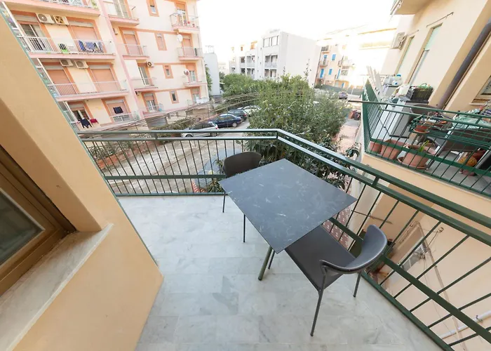 New Sea House Vicino La Spiaggia Del Lungomare Cefalù