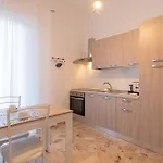 New Sea House Vicino La Spiaggia Del Lungomare Apartamento