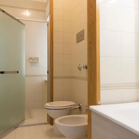 New Sea House Vicino La Spiaggia Del Lungomare דירה