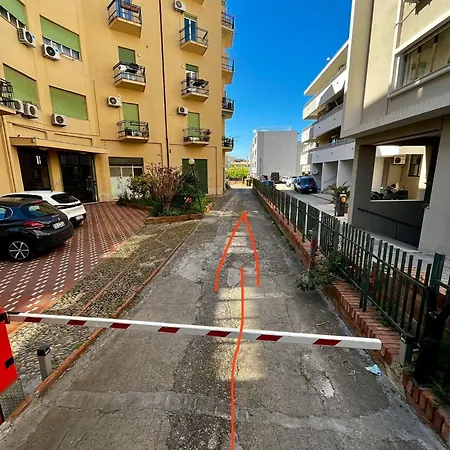 Lägenhet New Sea House Vicino La Spiaggia Del Lungomare Cefalù